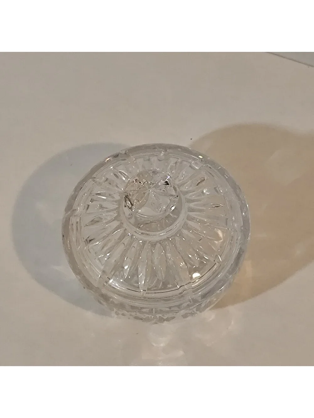 vintage crystal sugar bowl with lid Excellent Condition